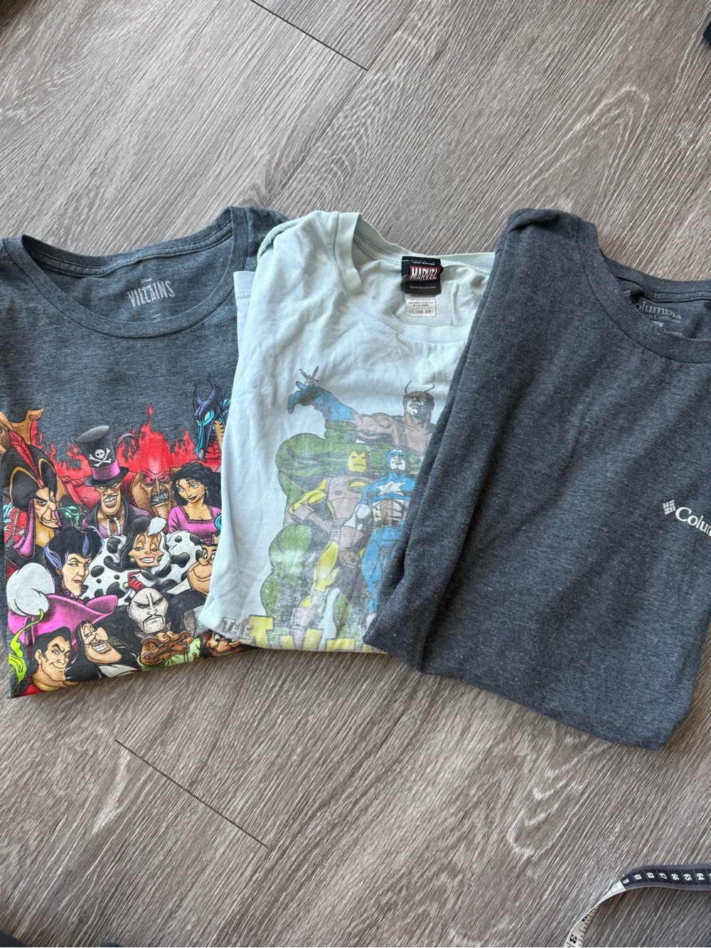 Mens Graphic Tee Lot XL 3 Pack Marvel Mad Engine Disney Villains Columbia Shirt